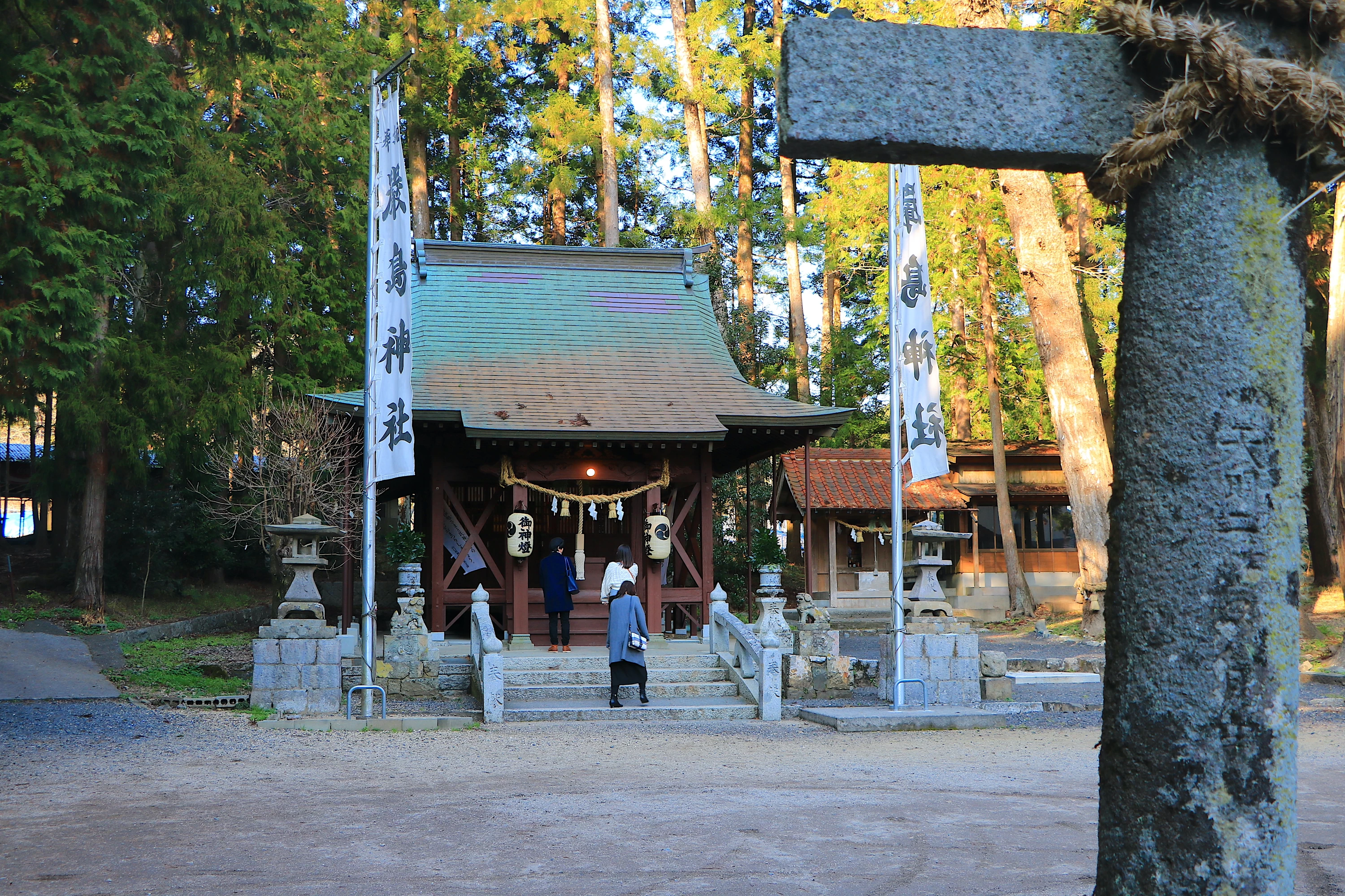 池の起源にもつながる別府厳島神社