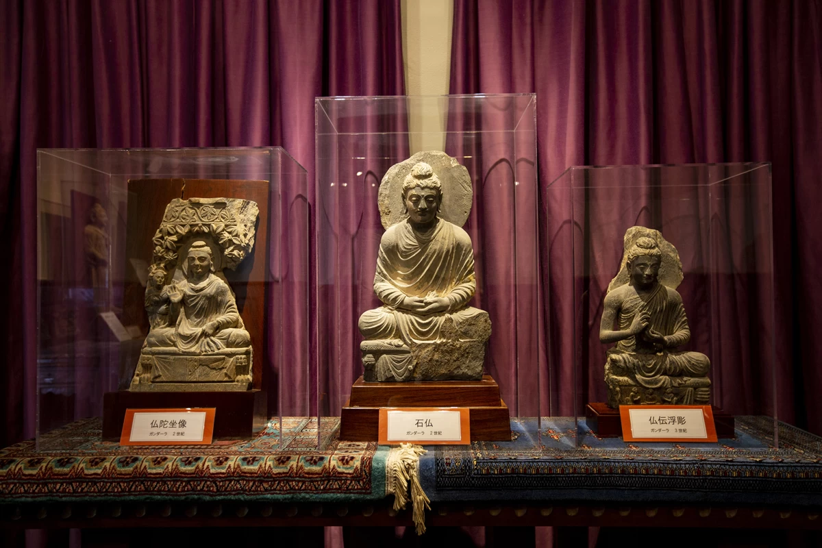 2世紀頃のガンダーラの仏陀坐像
