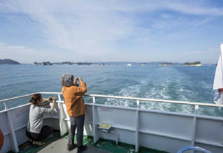 松島島巡り観光船②