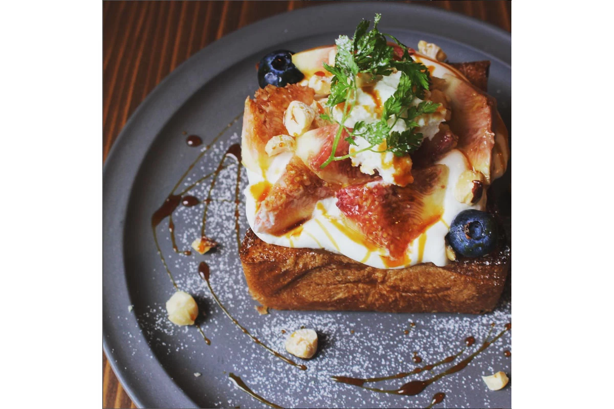 フルーツトースト