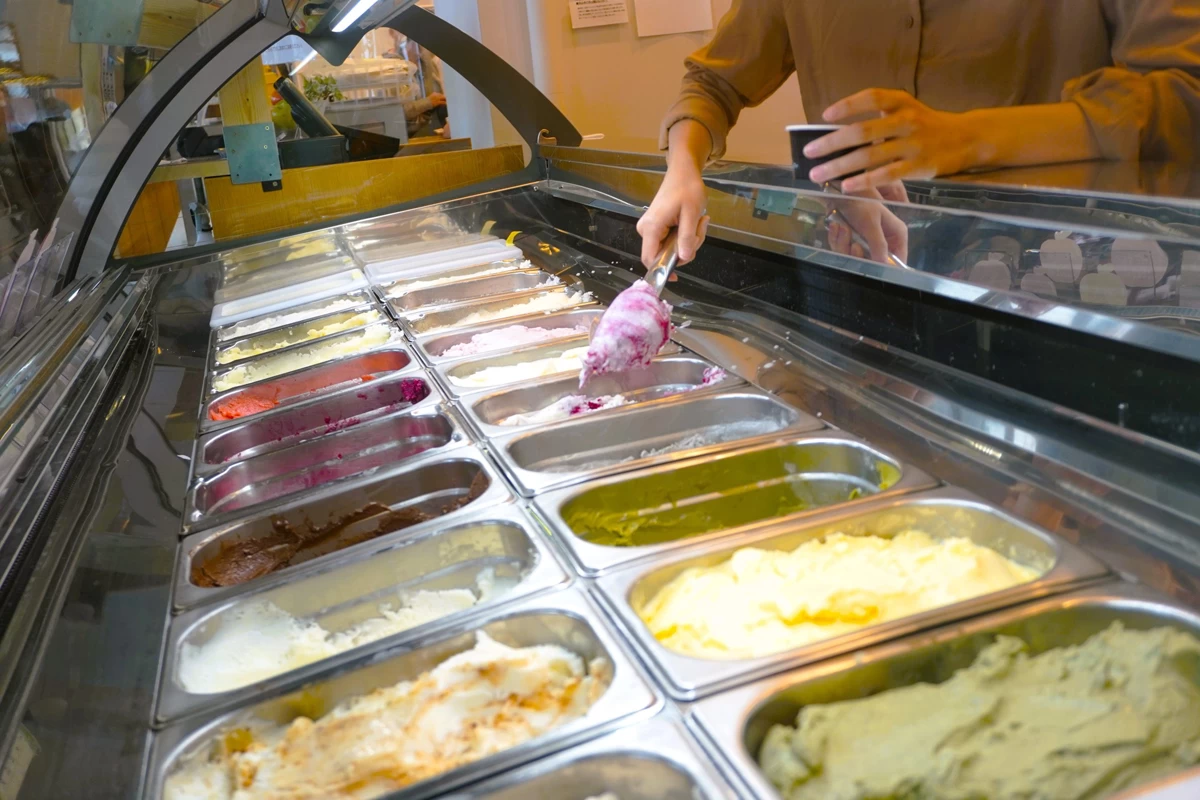 県産素材にこだわった「Gelato natura due」のジェラート