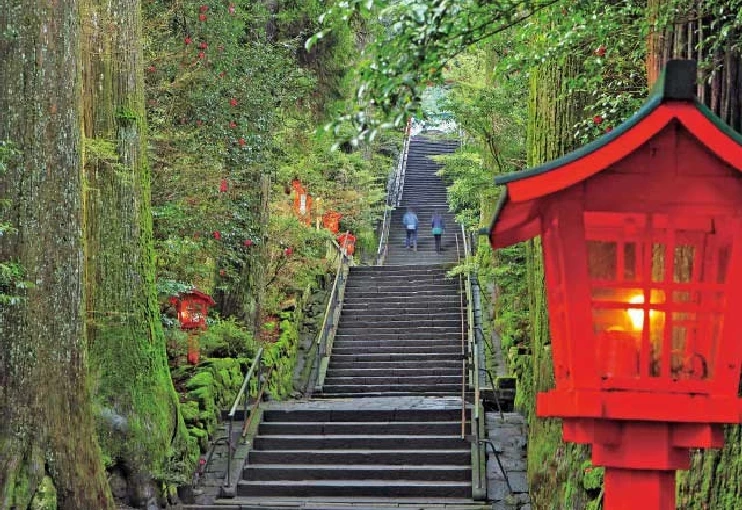 箱根神社へ続く石段