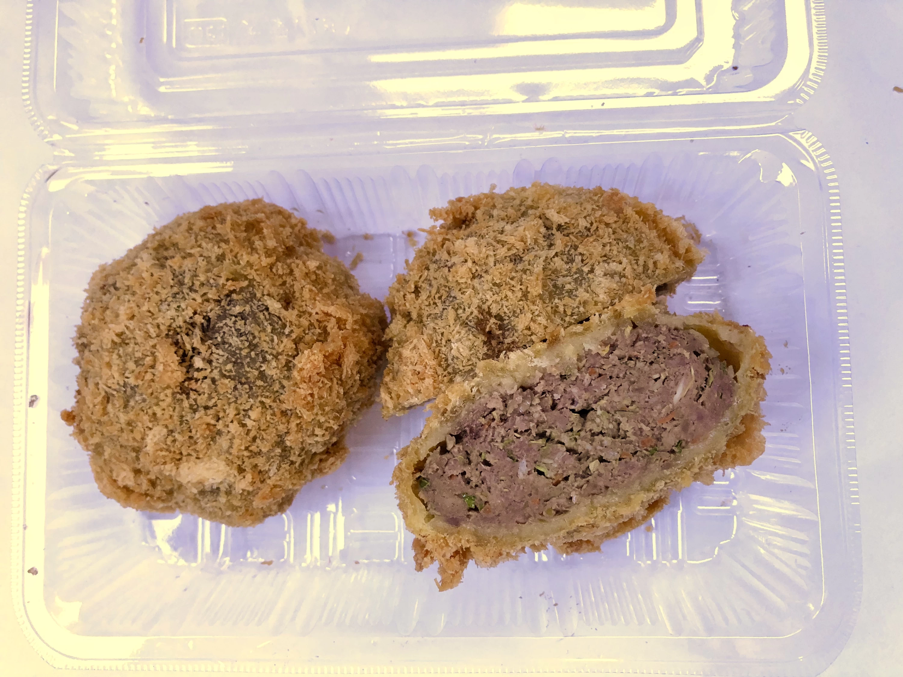 馬メンチカツ（現地にて撮影）