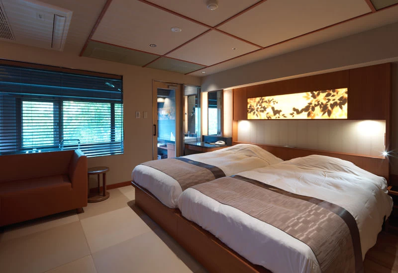 上質な空間を愉しむ客室「こもれび」