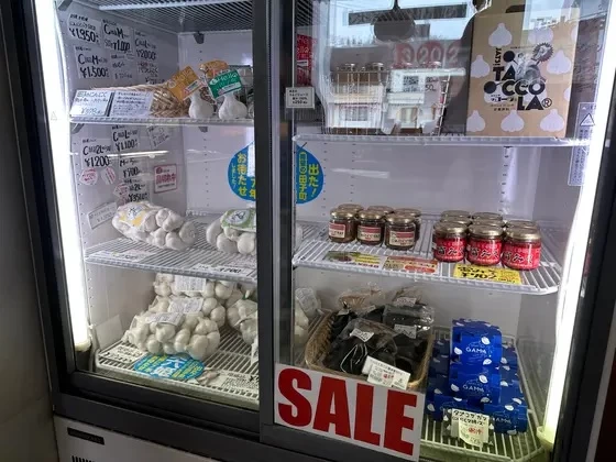 にんにくや関連商品がずらり