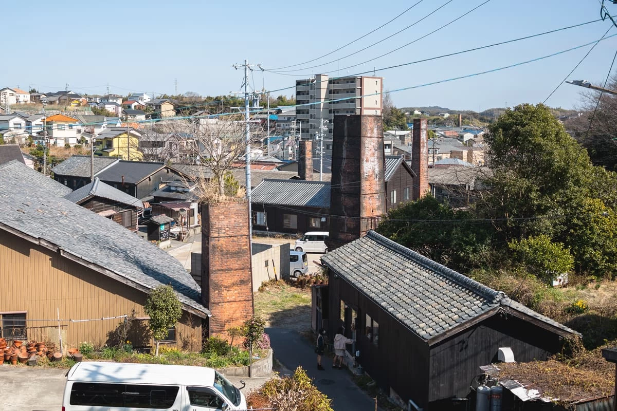 煙突のある風景
