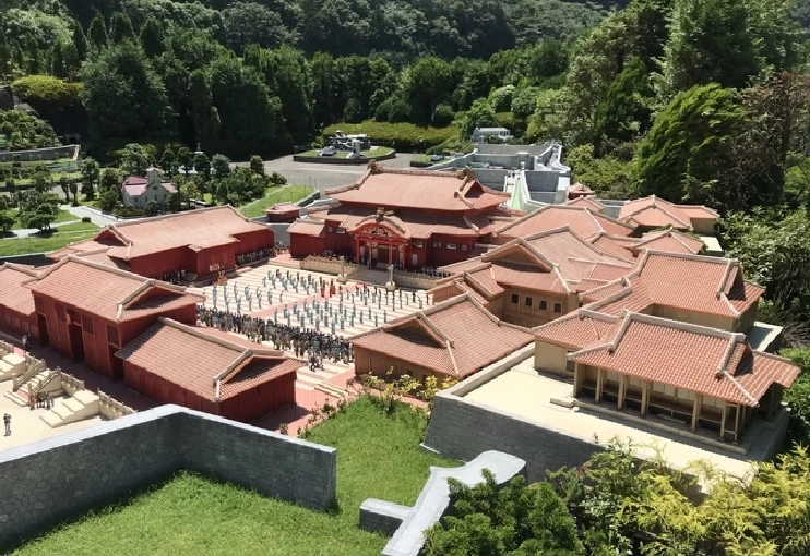 在りし日を思わせる首里城