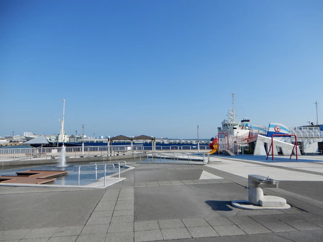 船型のアスレチック