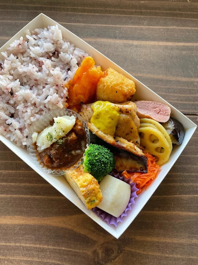 幕の内弁当（松）