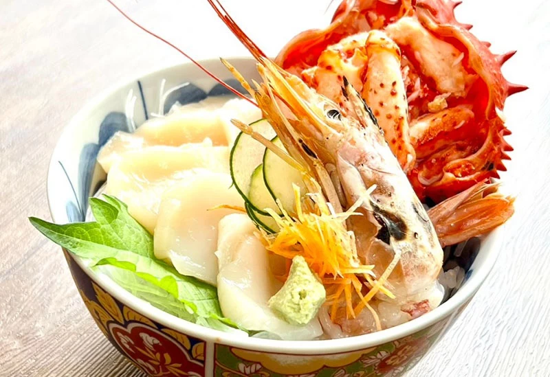 海鮮丼
