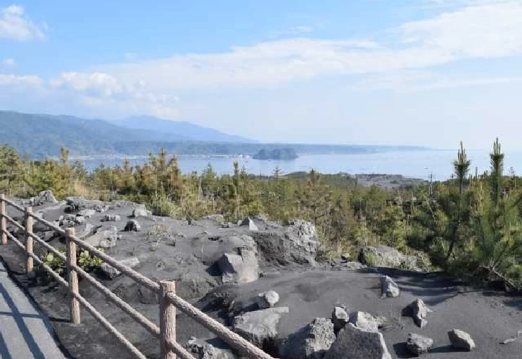 有村溶岩展望所②