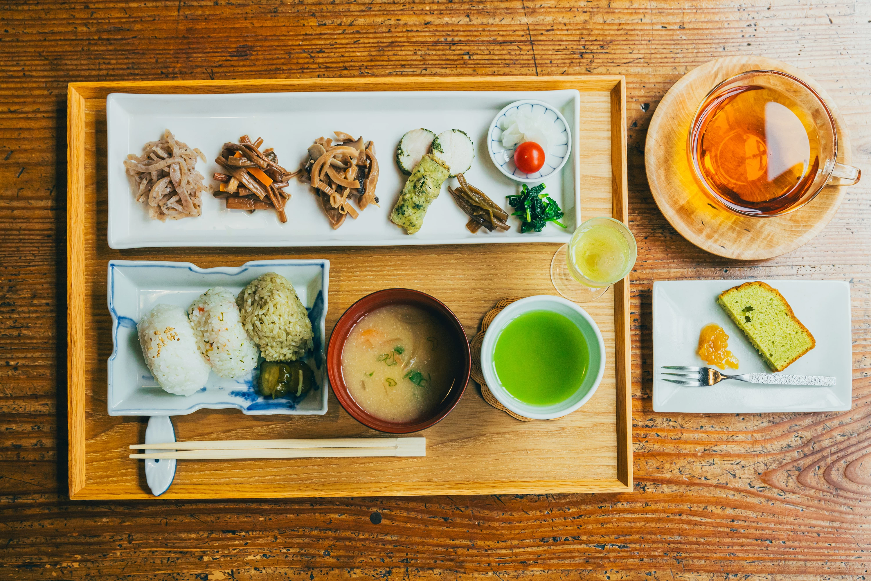 3種のお茶と山ごはん（1,430円）