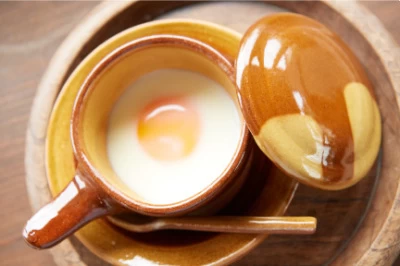 エッグベーカー黄釉（3,960円）