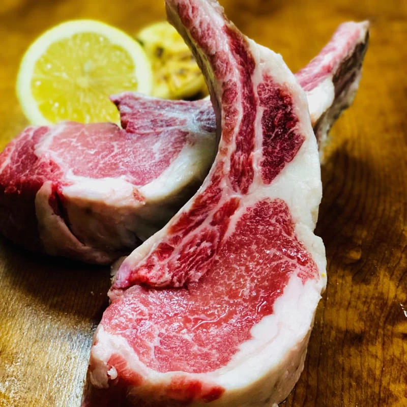 地産地消の肉や魚を堪能