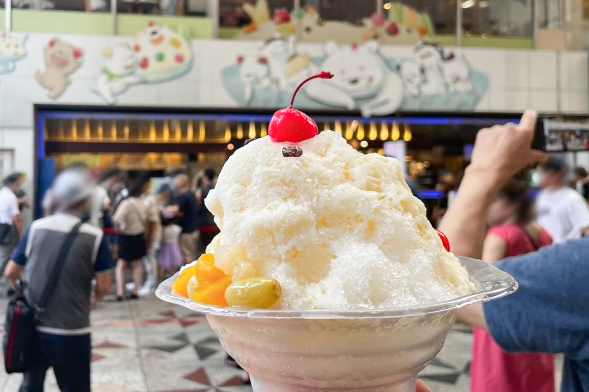 鹿児島名物「しろくま」（現地にて撮影）