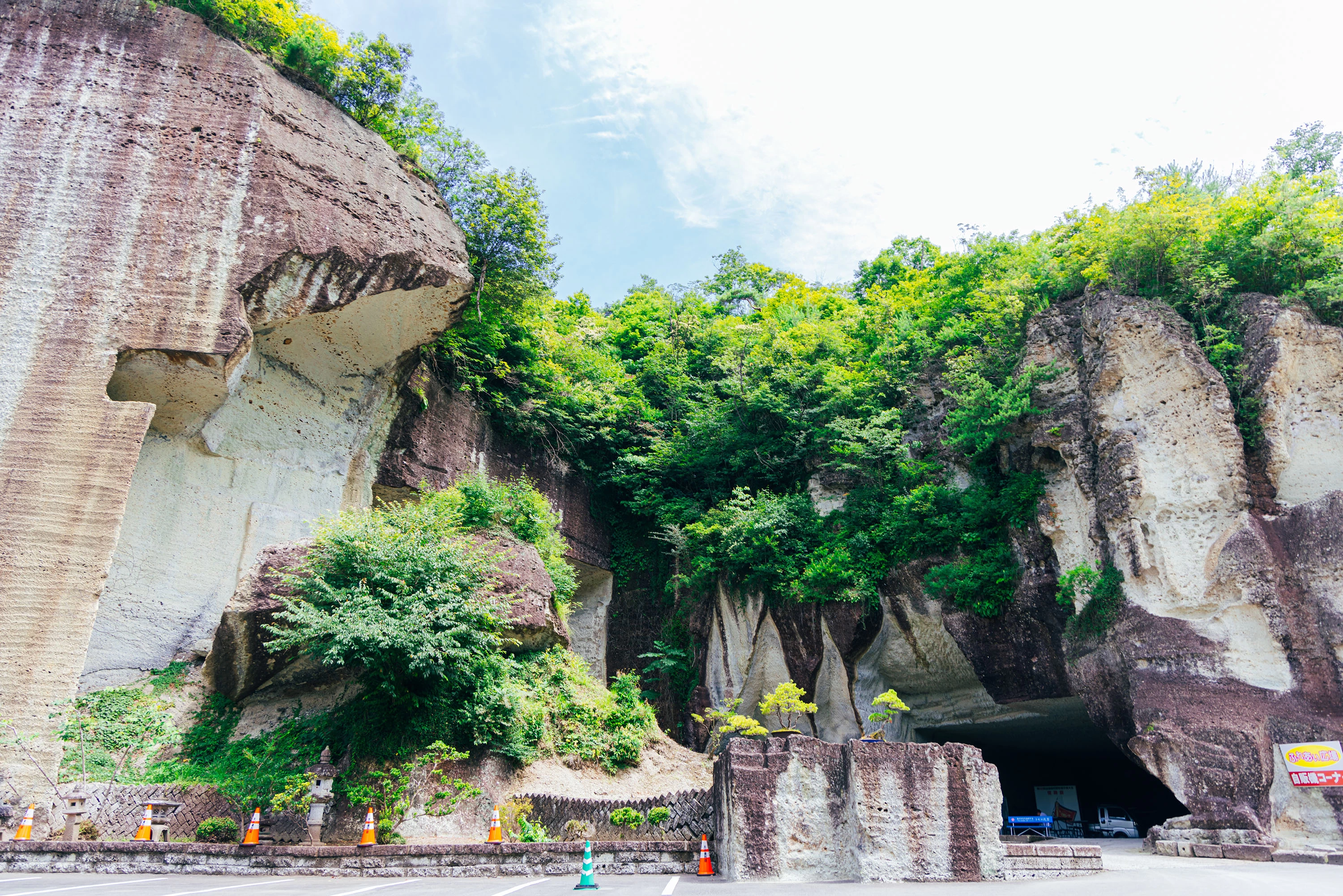 資料館に入る前から周囲には冷気が漂う