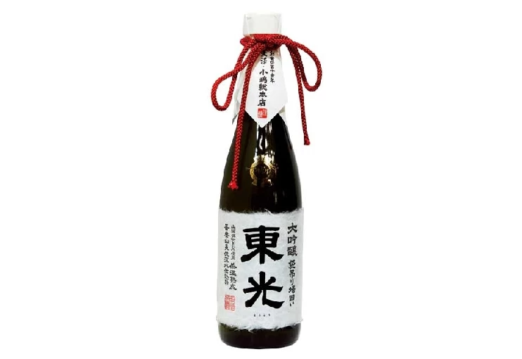 酒蔵に併設された「蔵元直営店」で購入も可能