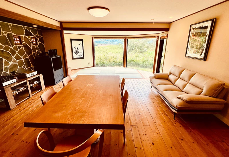 開放的なリビング・ダイニングスペース