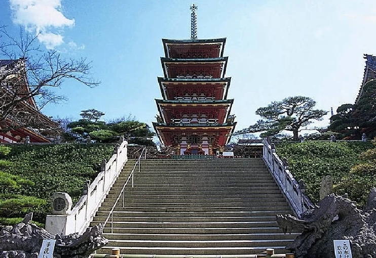 五重塔（大慈母塔）