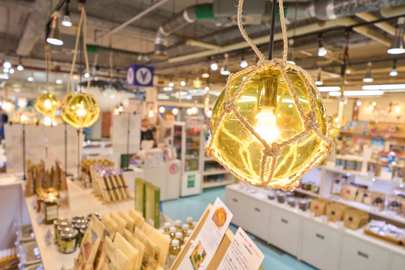 地元の名物が勢揃い