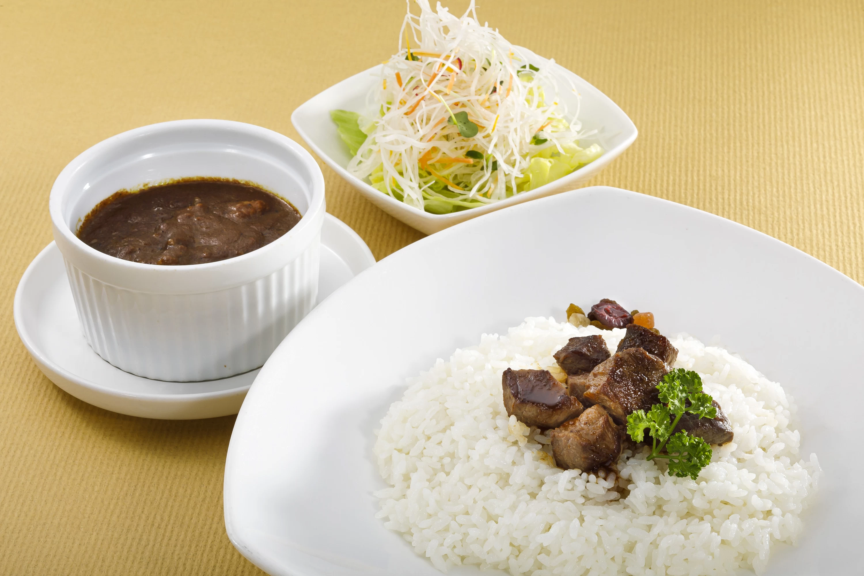 長崎和牛サイコロステーキカレー