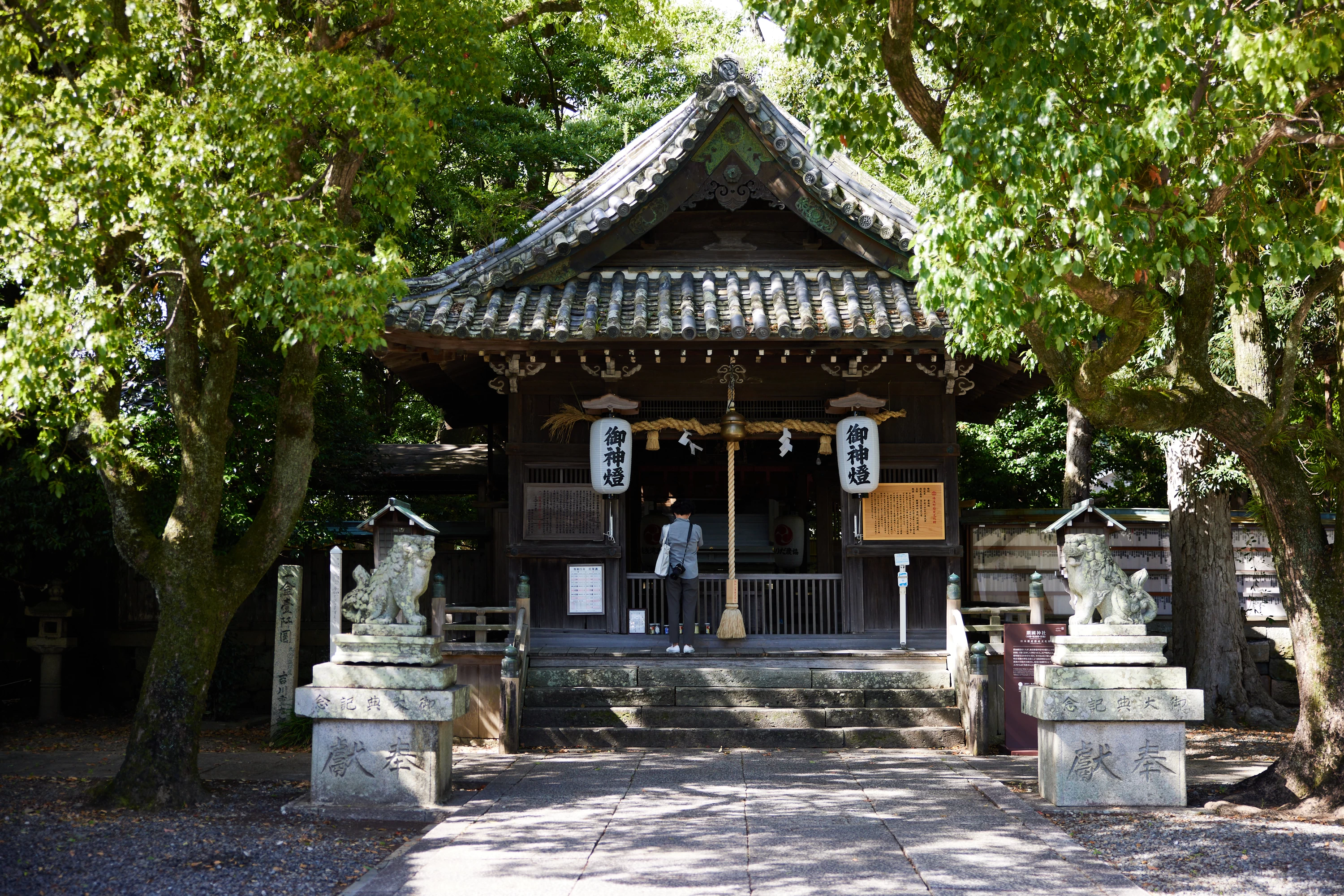本殿、祝詞殿、拝殿、手水鉢、三面獅子舞は日本遺産構成文化財に認定されている