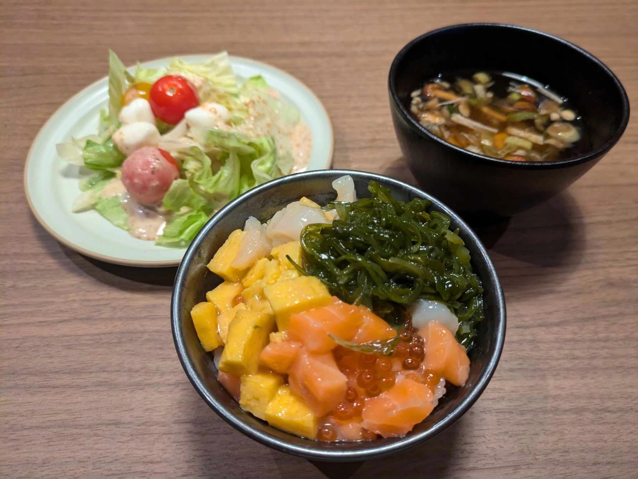 和食キットの完成図（現地にて撮影）