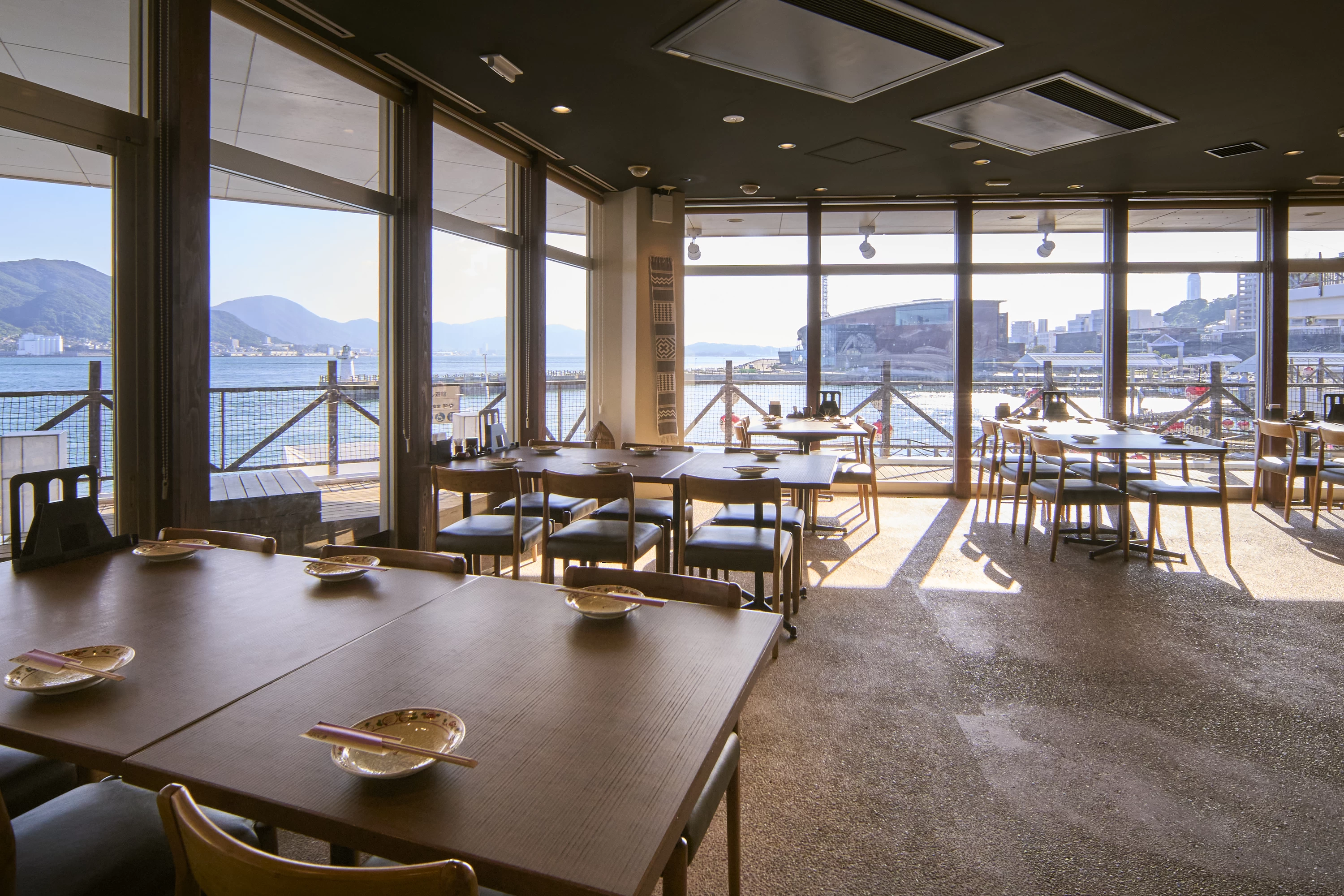 レストラン内観②