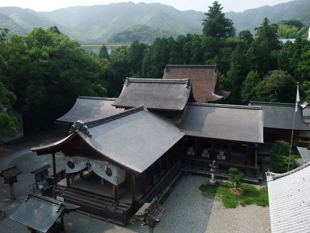 社殿（空撮）