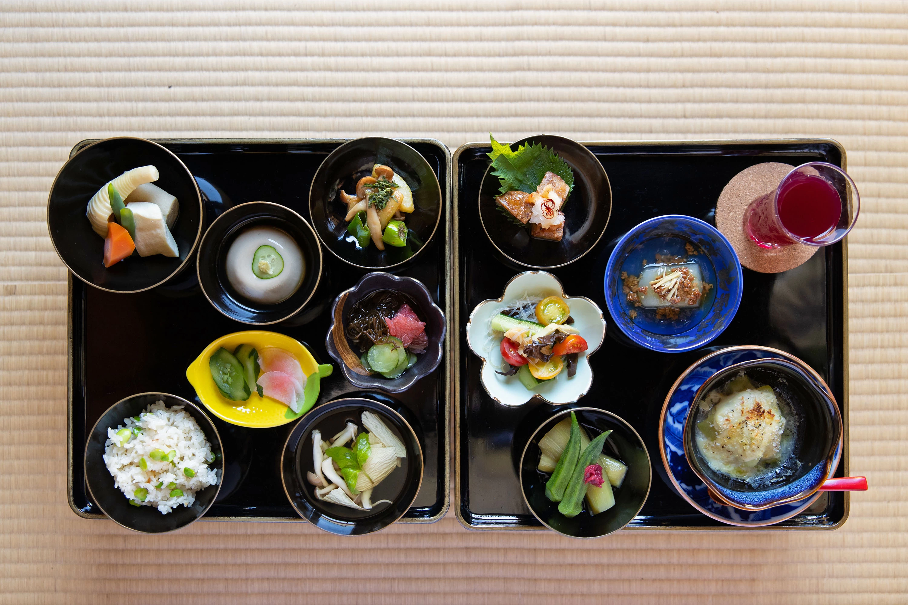 お寺ごはんには寺の裏山で採れた食材が使われることも