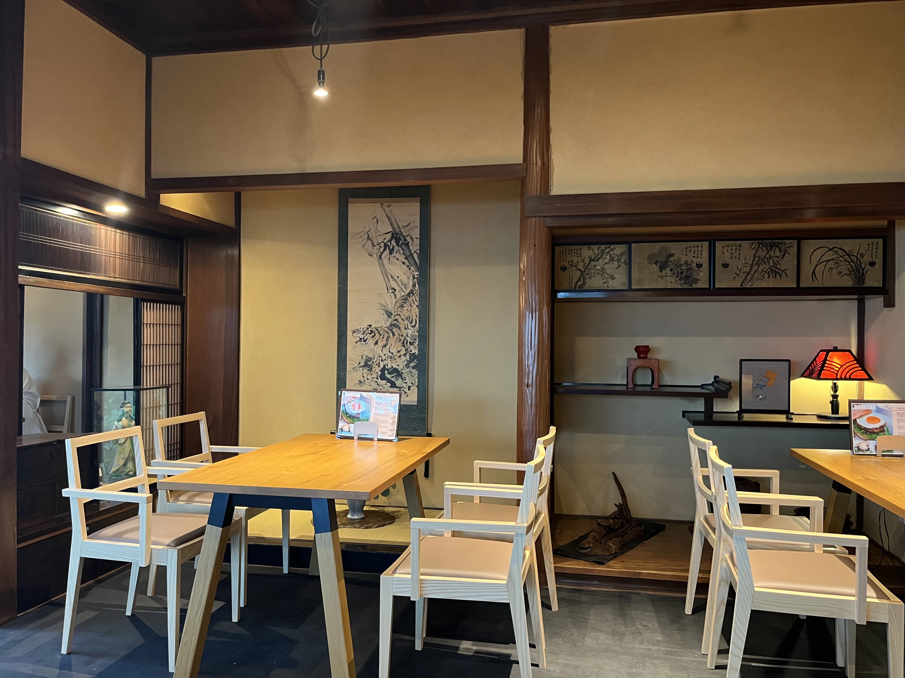 内観（現地にて撮影）