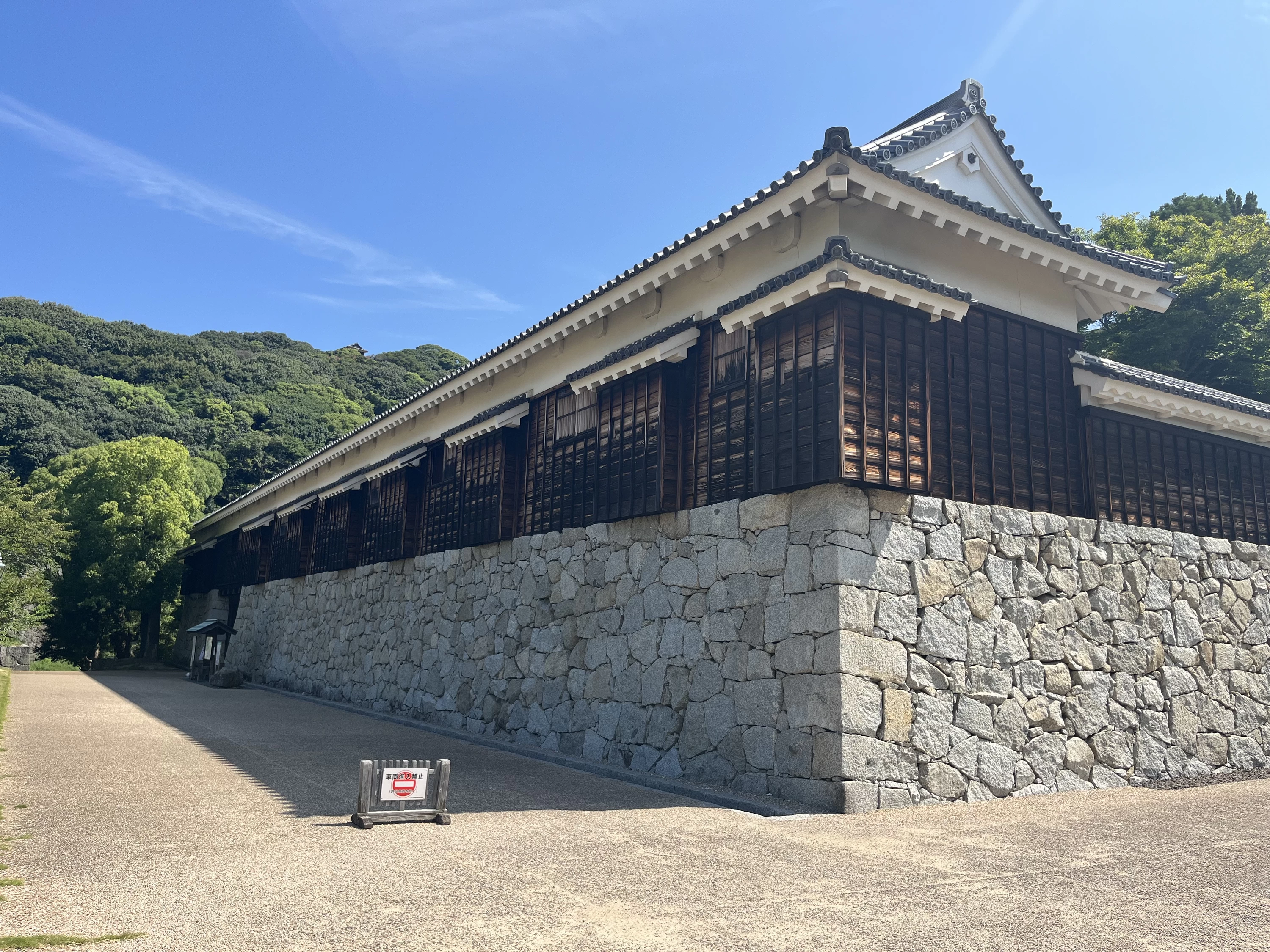 多聞櫓（現地にて撮影）