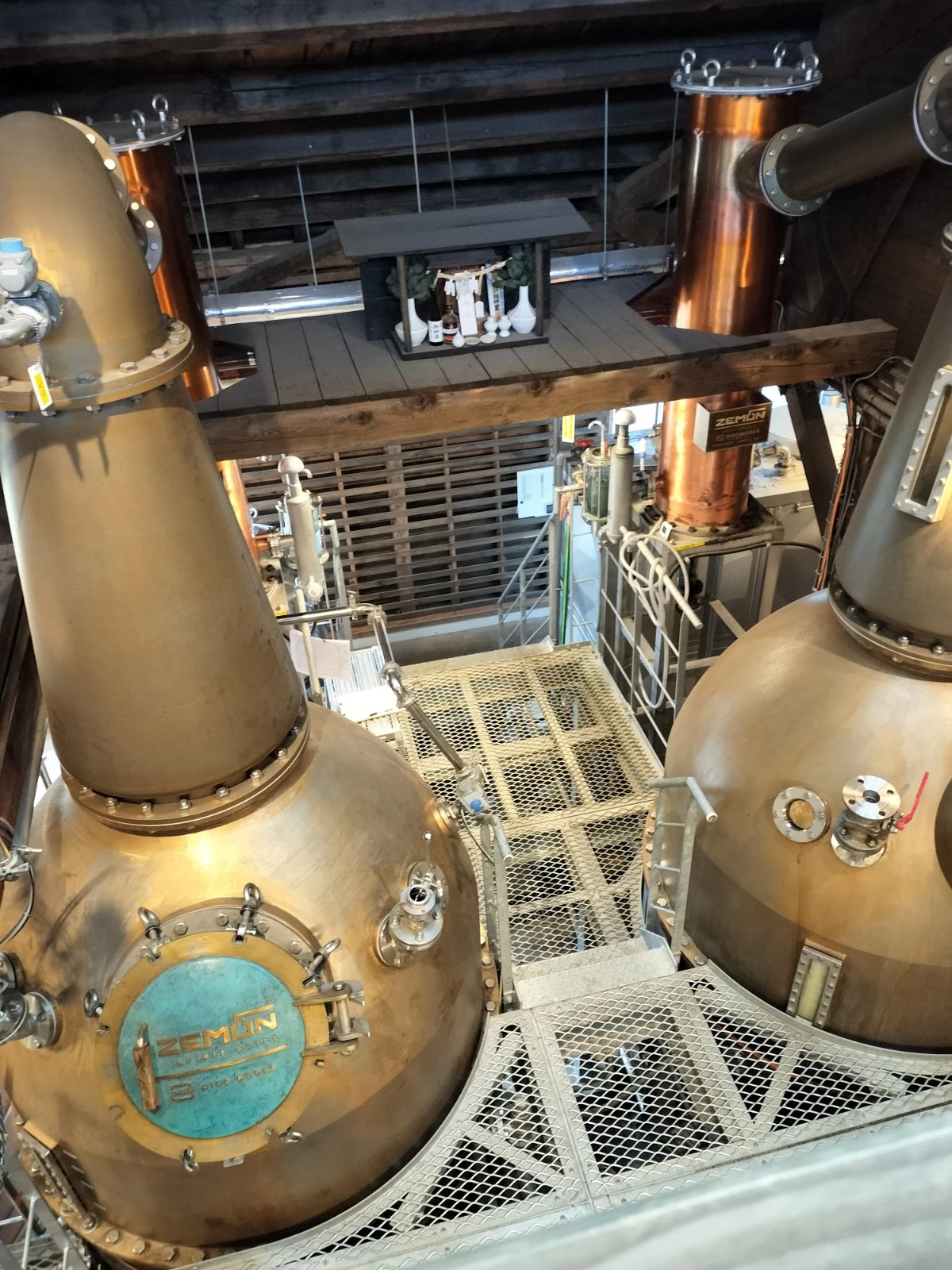 鋳物製蒸留器「ZEMON」