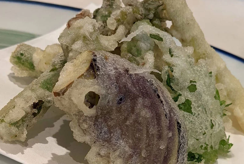 揚げ物や煮物などおつまみメニューも