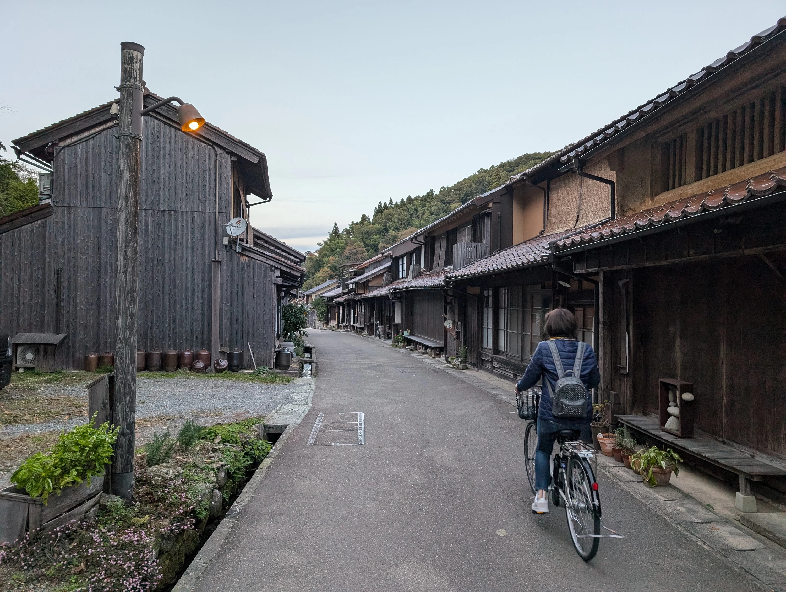 電動自転車　（現地にて撮影）