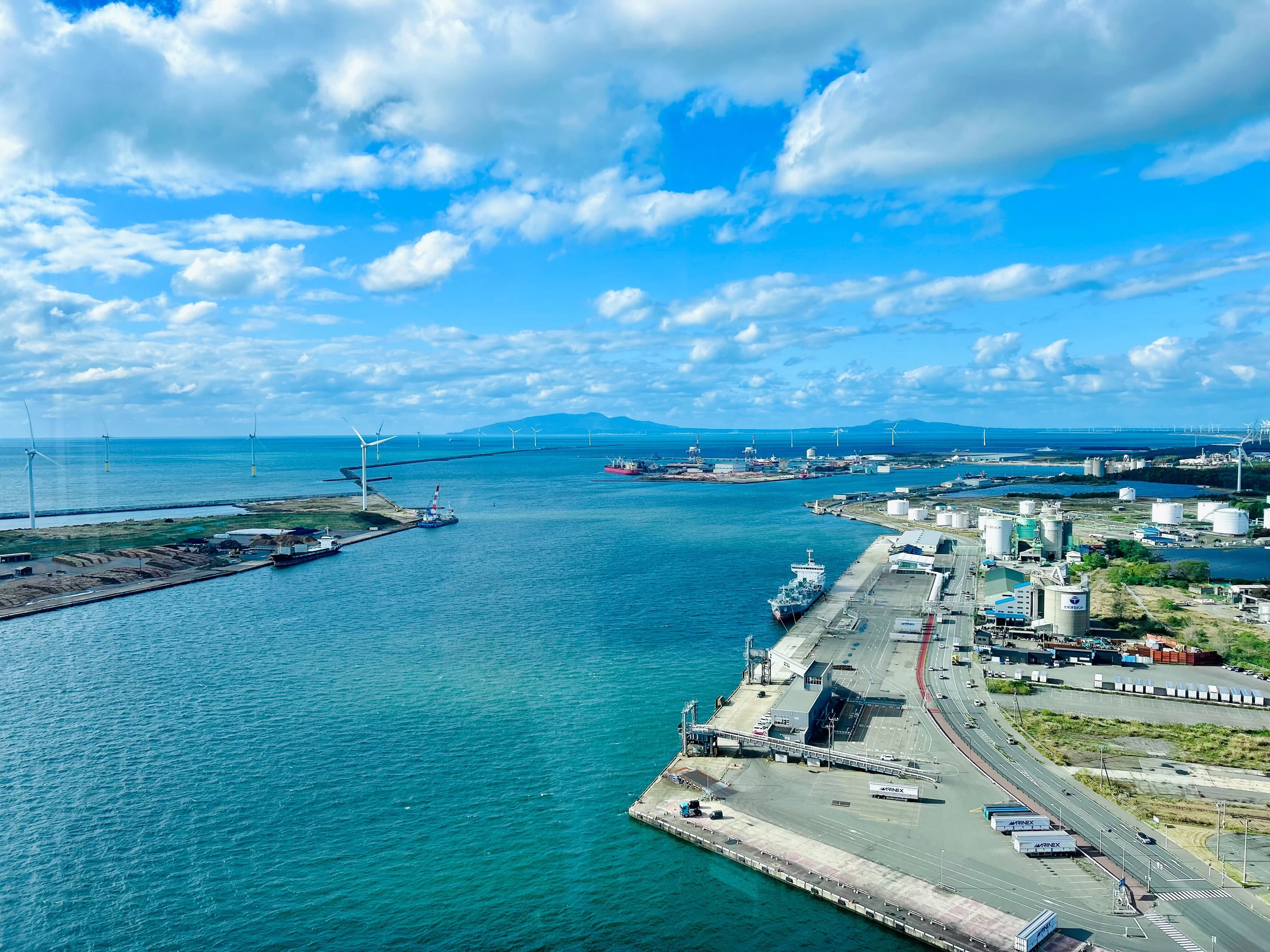 海と街が一望できる（現地にて撮影）