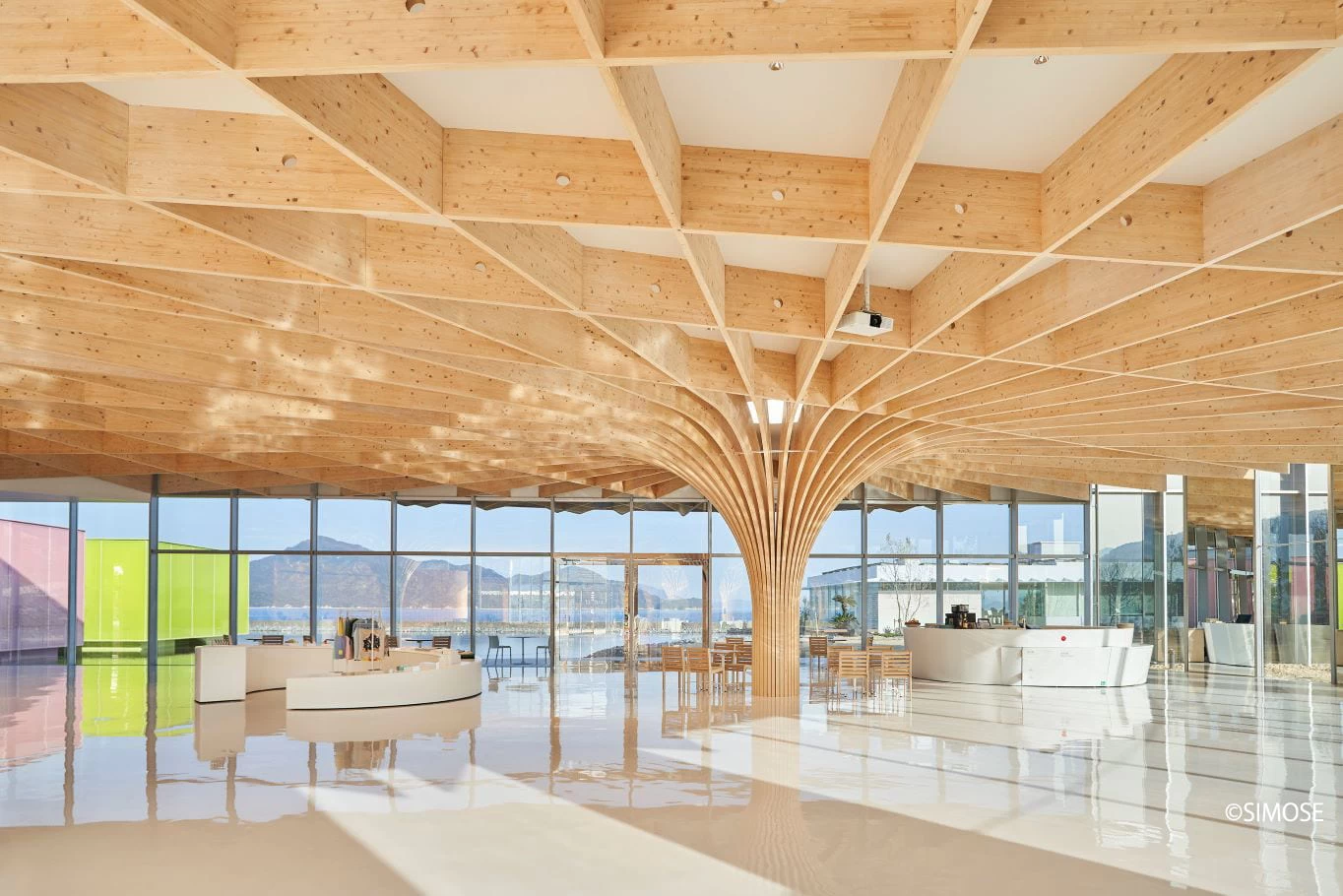 エントランス棟