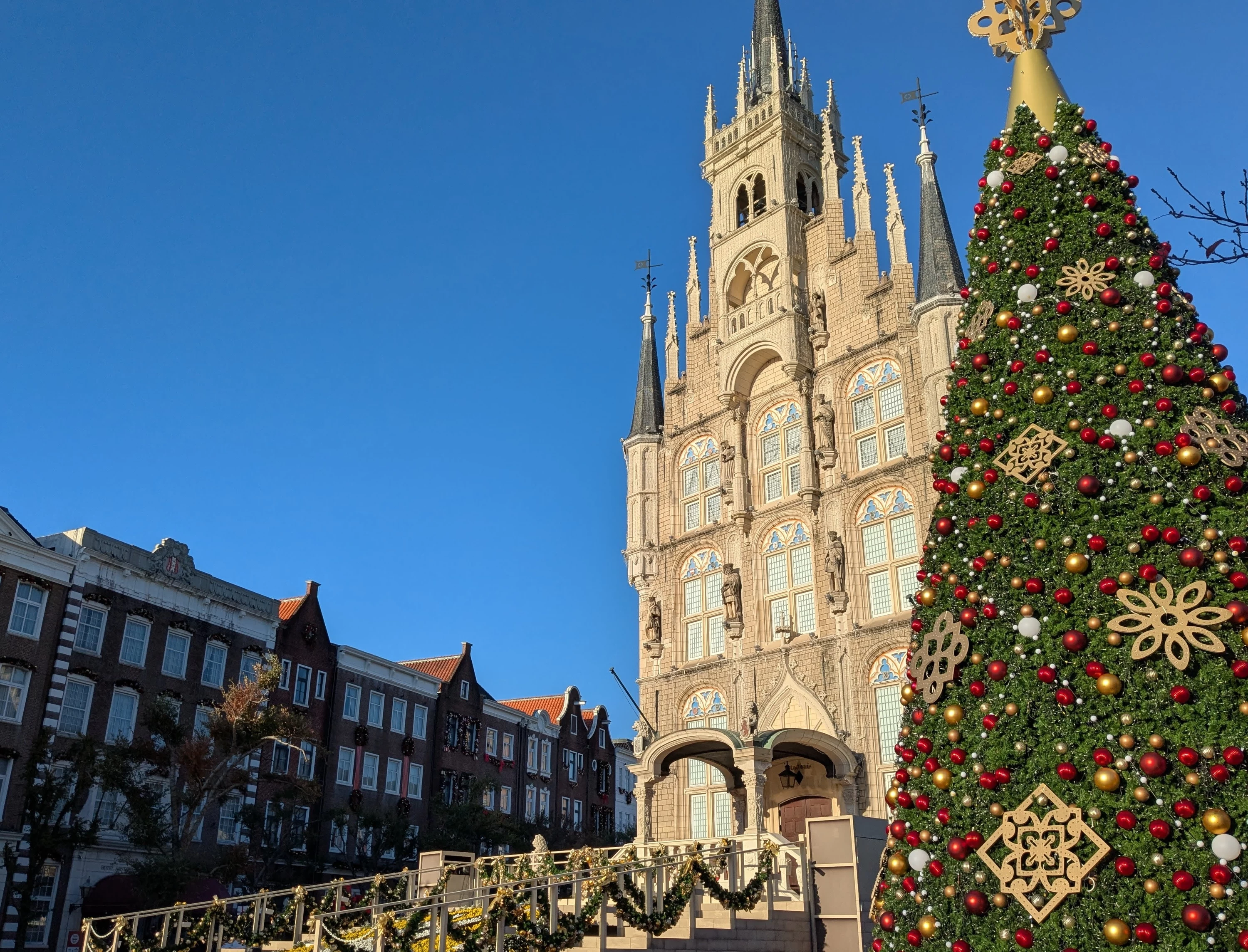 クリスマス期間中のスタッドハウス（現地にて撮影）