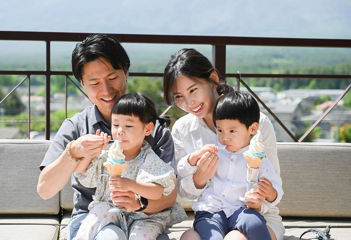 みんなで食べて富士山の思い出に
