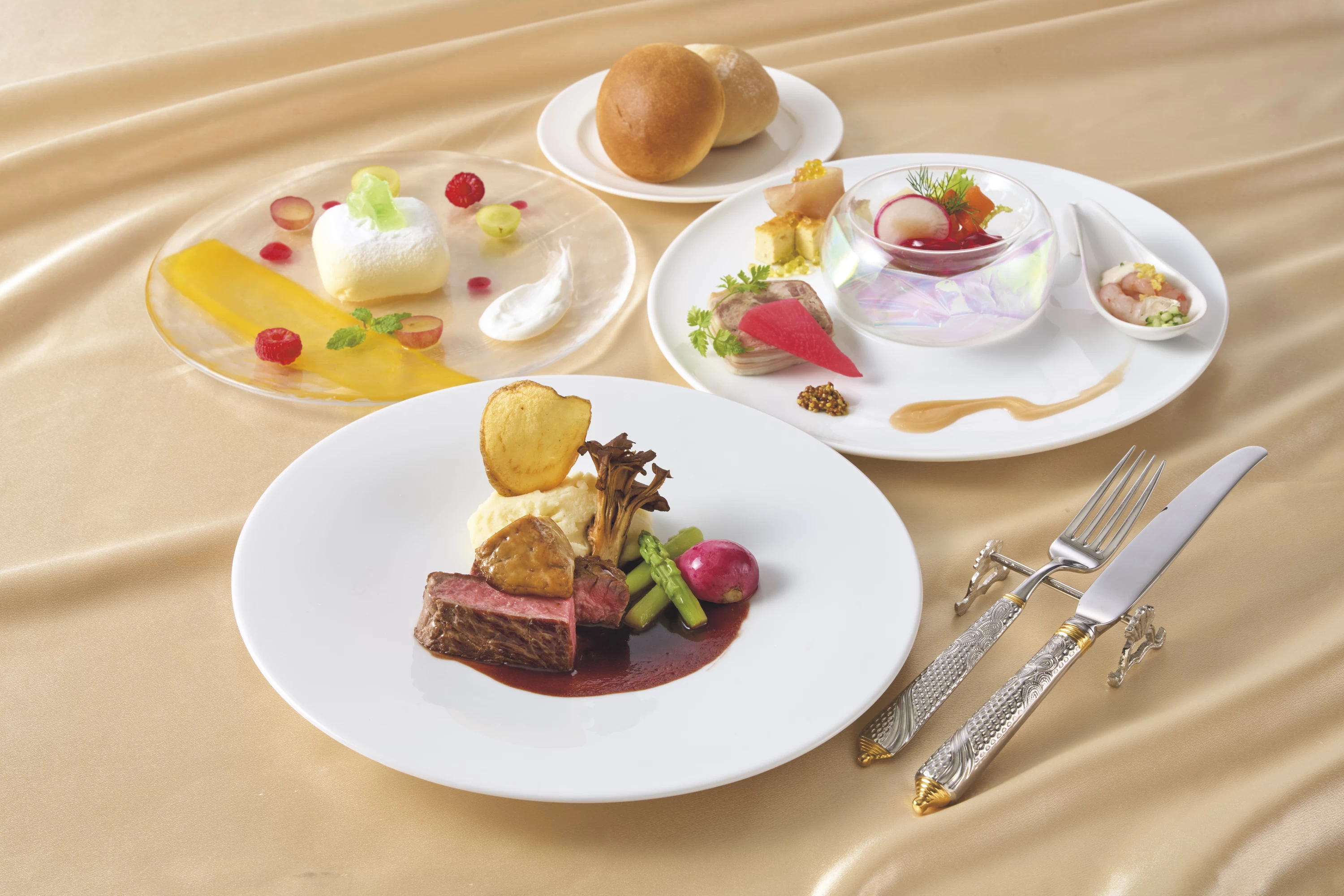 タイニー・ブロッサム・ジュエルフレンチコース（肉）