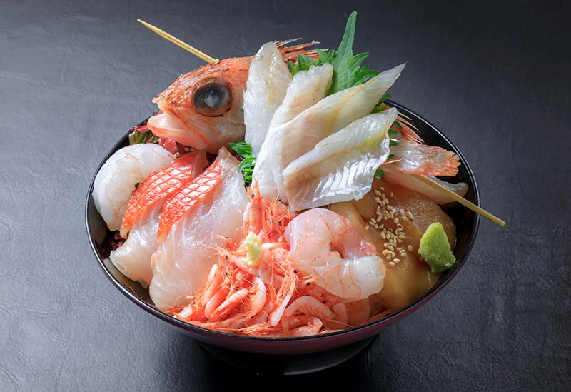 海鮮丼