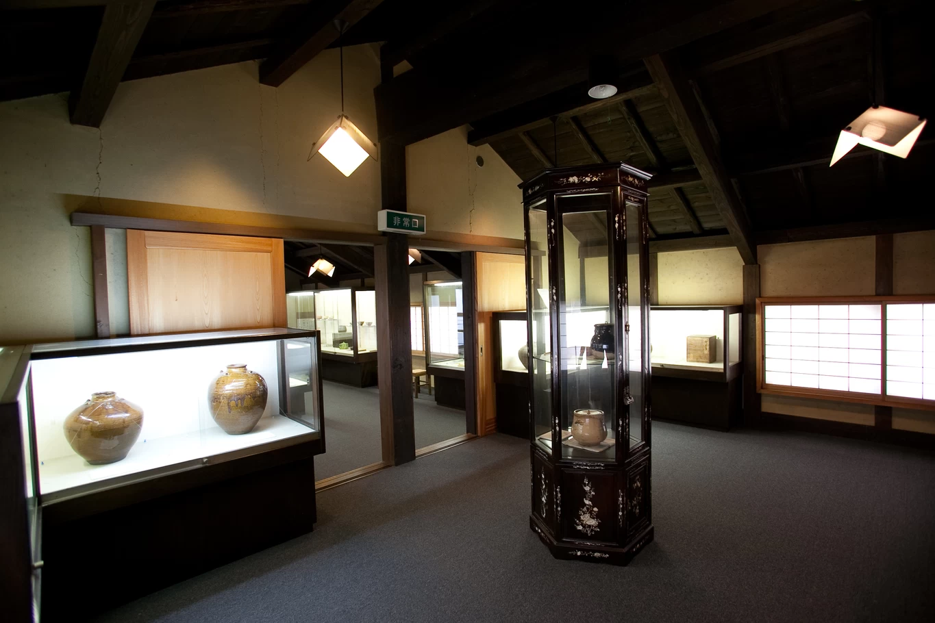 宇治・上林記念館 内観