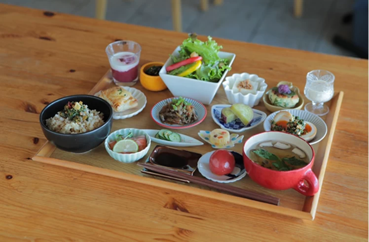 oyobareのうつくし豆皿ランチ ※土日のみ