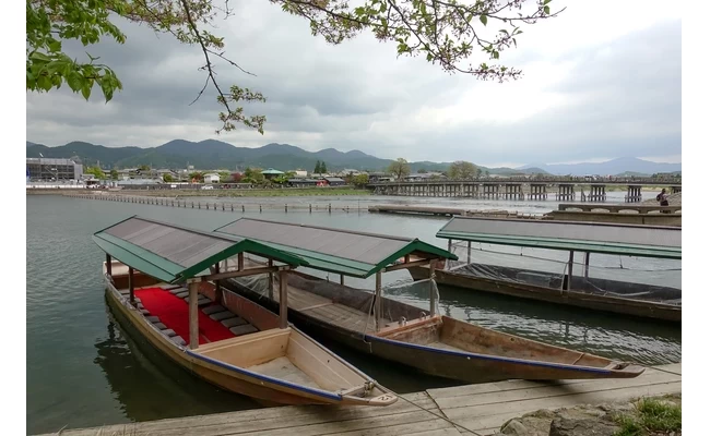 遊覧船や貸しボートで思い出作り