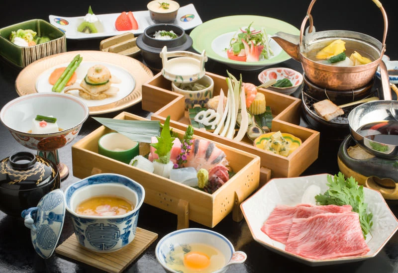 彩りも豊かな四季折々の味わいを堪能