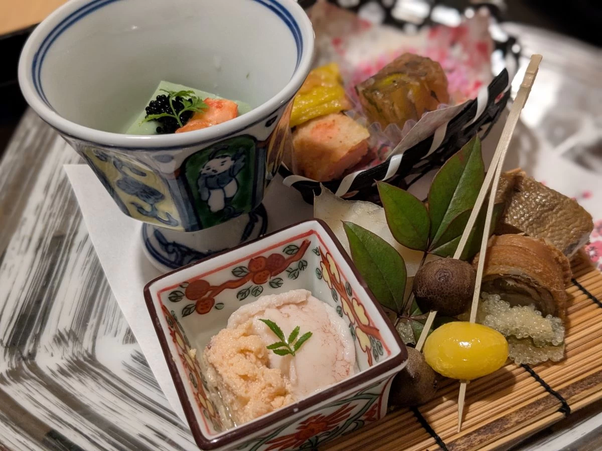 黒毛和牛会席・旬菜（現地にて撮影）