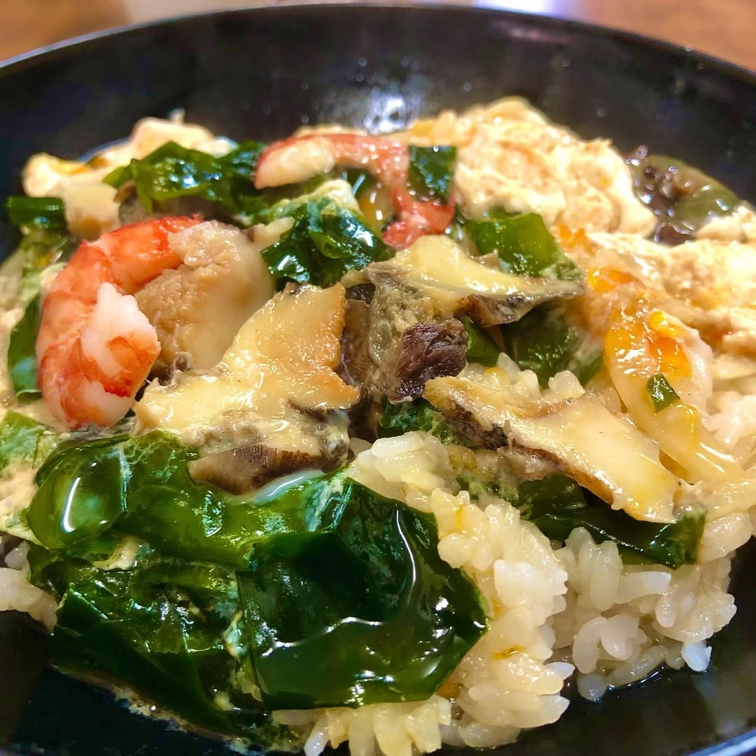 さざえ丼