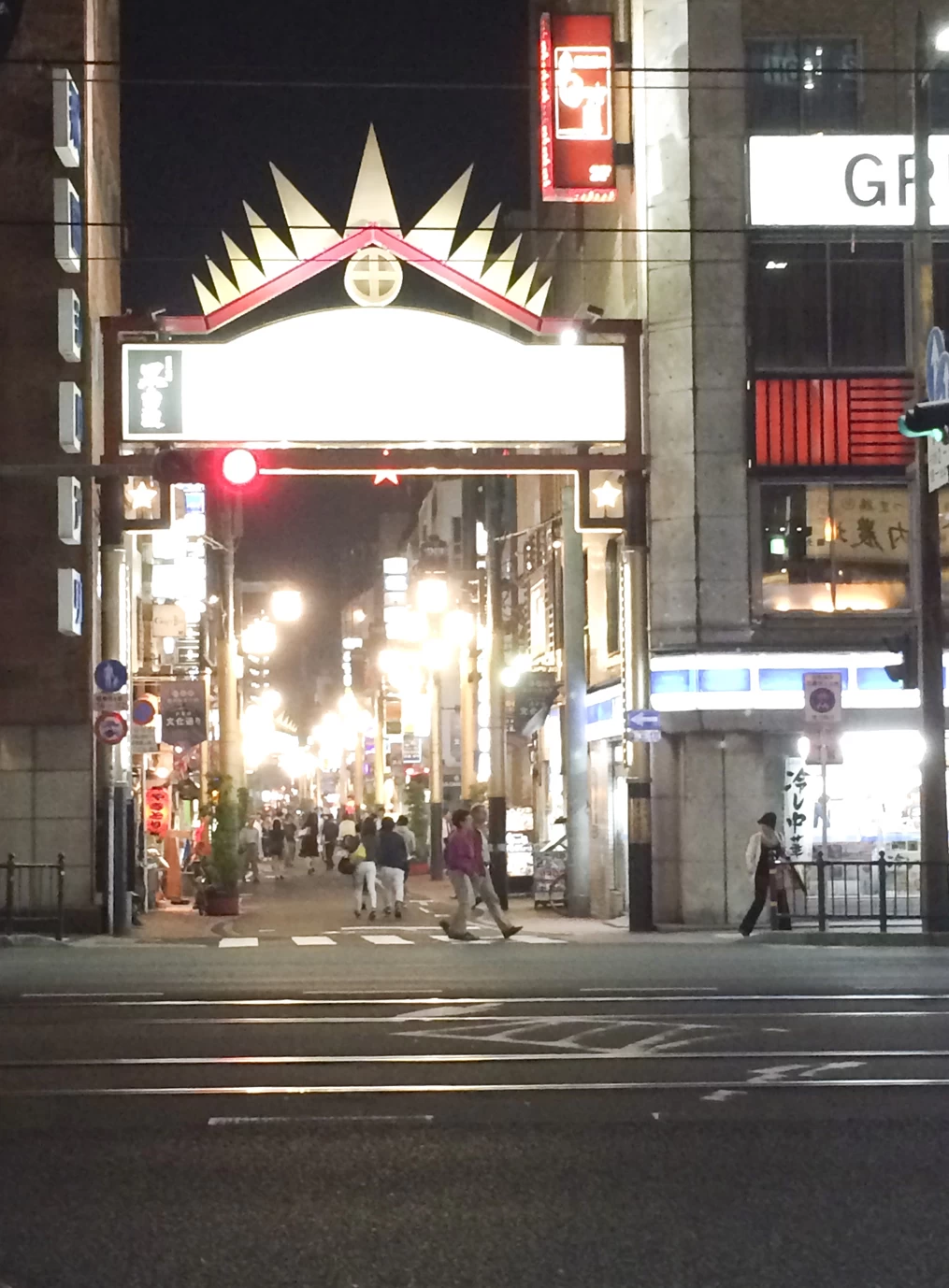 天文館の文化通り（現地にて撮影）
