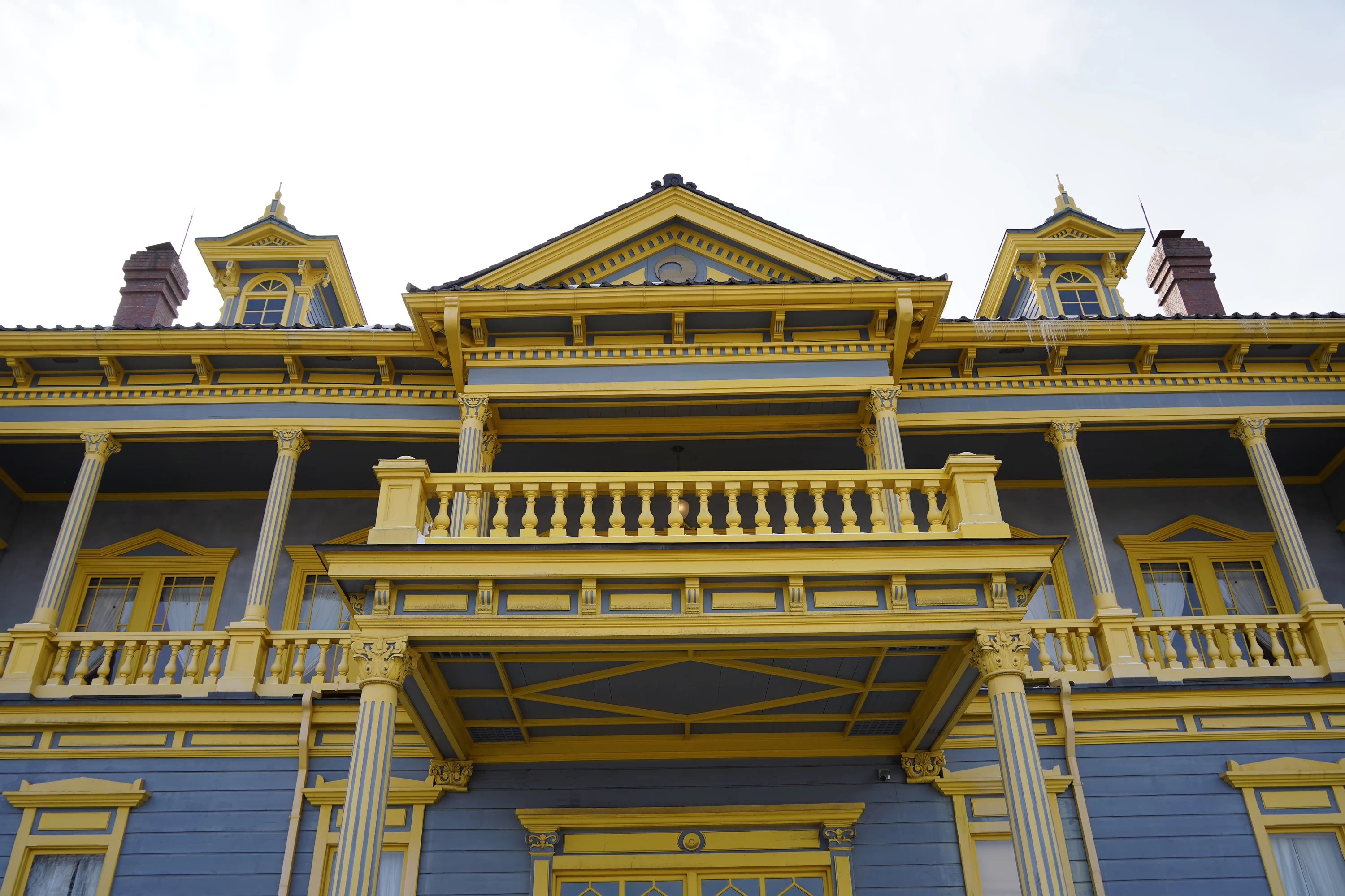 旧函館区公会堂は国の重要文化財に指定されている