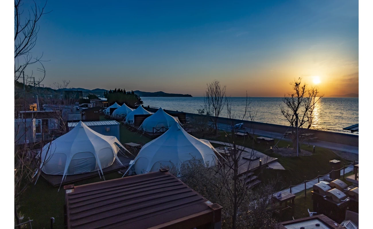 グランピング